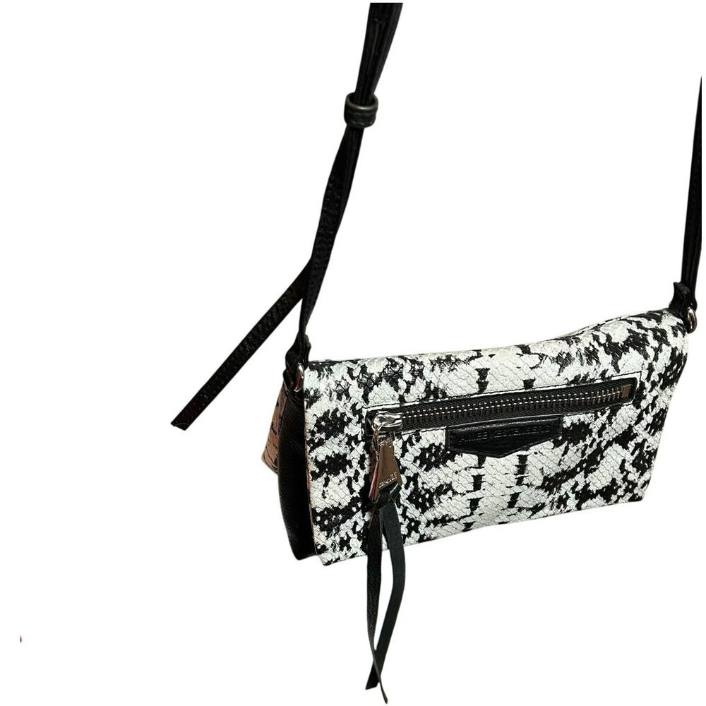 Aimee Kestenberg Bali Convertible Leather Crossbody Bag Snake Print Black White - Picture 5 of 15